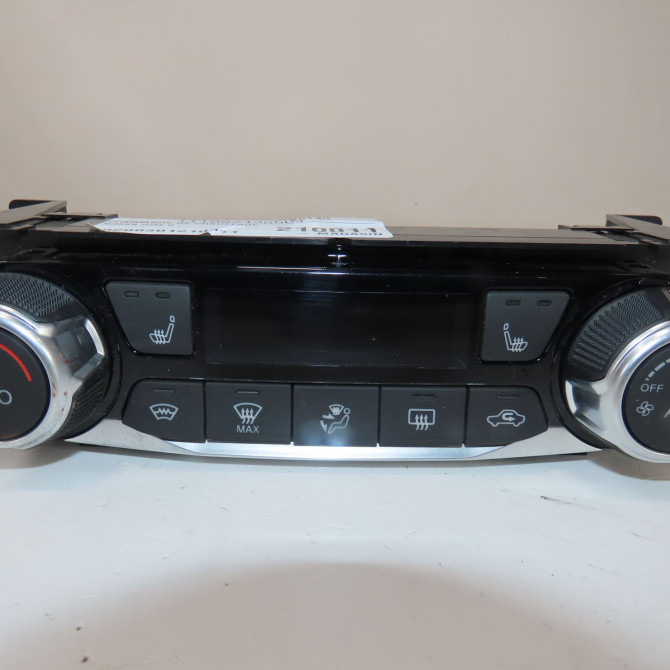 Commande de chauffage occasion  Nissan JUKE (F16_) Dig-t 117 (2019)   275006PC0A  1