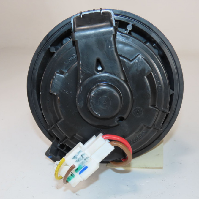 Moteur ventilateur chauffage occasion  Nissan JUKE (F16_) Dig-t 117 (2019)   272266PA2A  3
