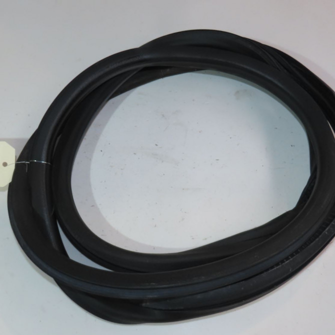 Joint porte avg occasion  Peugeot 208 I (CA_, CC_) 1.6 hdi / bluehdi 75 (2013) 5 portes   9673084680  1