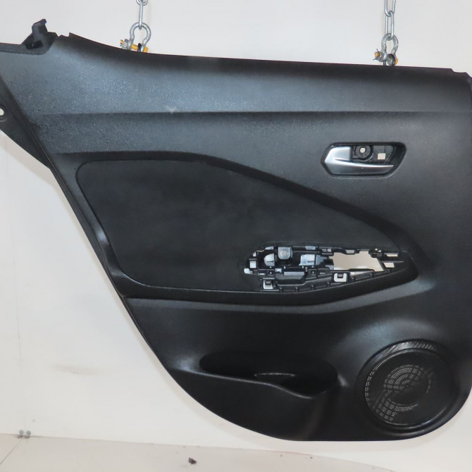 Garniture porte arg occasion  Nissan JUKE (F16_) Dig-t 117 (2019)   829A16PS2B  1