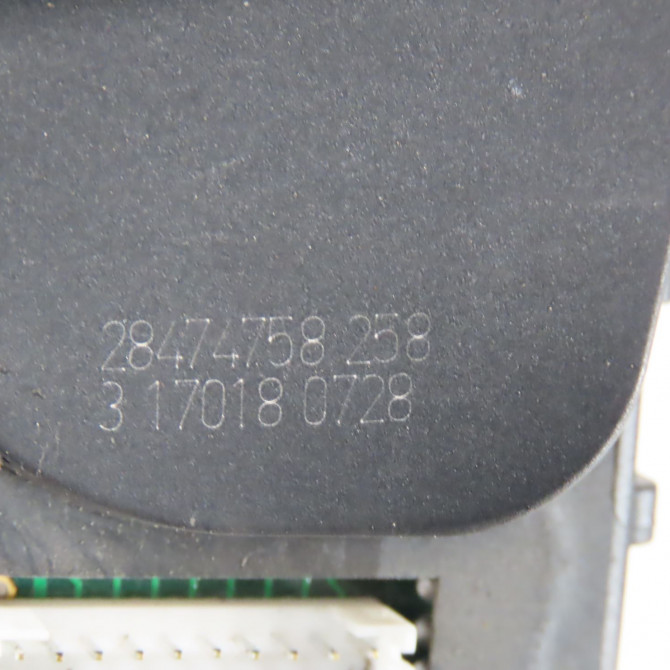 Commande essuie glace occasion  Renault KANGOO Express (FW0/1_) 1.5 dci 75 (fw07, fw10, fw04) (2010) 4 portes   8201577535  2