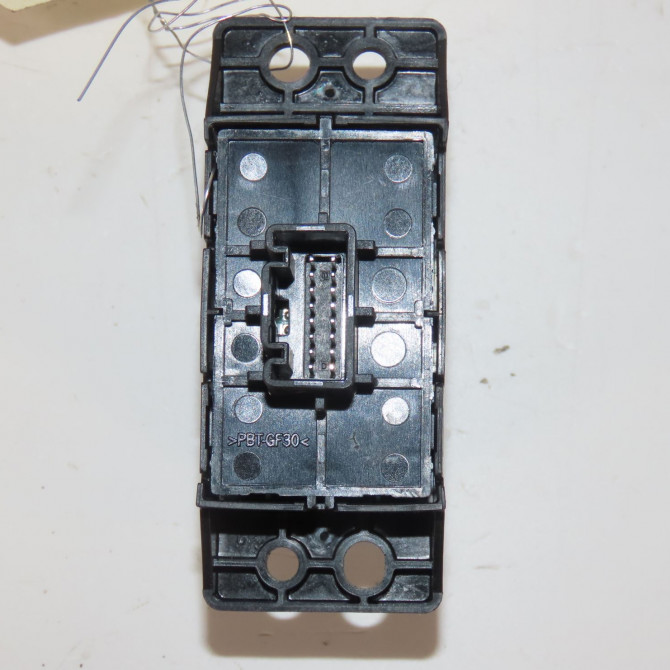 Interrupteur commande de frein a main occasion  Nissan JUKE (F16_) Dig-t 117 (2019)   251756PA0A  3