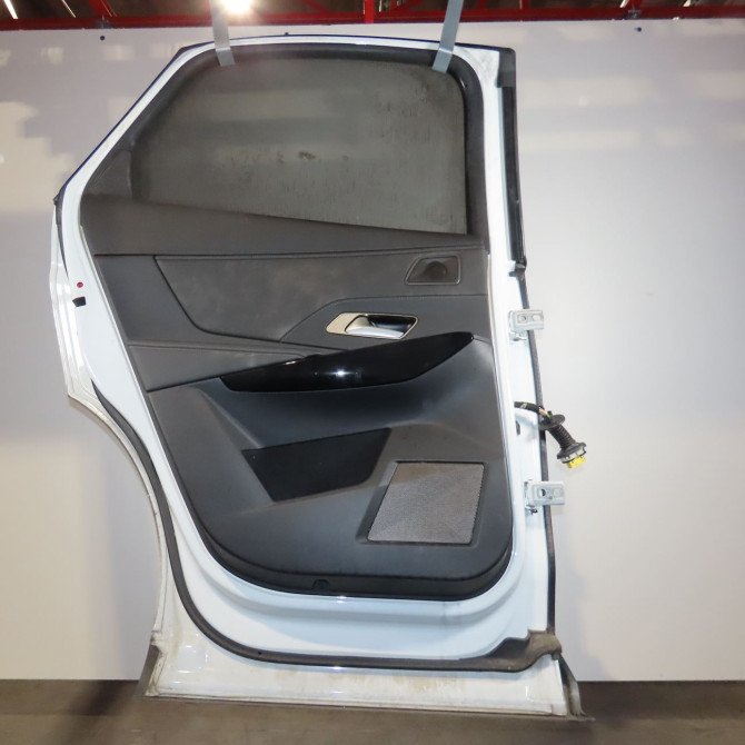 Porte arrière gauche occasion  Ds DS 7 Crossback (J4_, JR_, JC_) 1.6 puretech 225 (j45gcr, j45ggr) (2017-2021)   9819326880  3