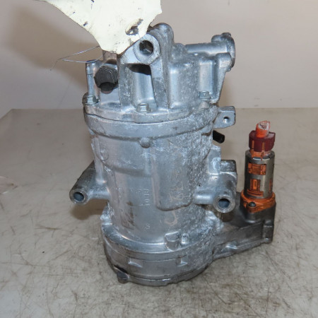 Compresseur air conditionne occasion  Mercedes-benz GLA (H247) Gla 250 e (247.786) (2020)   A0008307704 