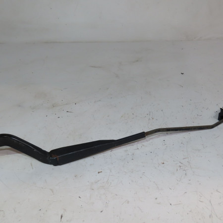 Bras essuie-glace avant droit occasion  Peugeot 106 II (1A_, 1C_) 1.4 i (1996-2004)   6429G9 