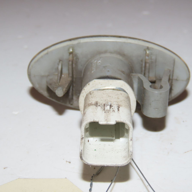 Répétiteur aile droite occasion  Citroën C3 I (FC_, FN_) 1.4 hdi (2003-2011) 5 portes   6325G3  2