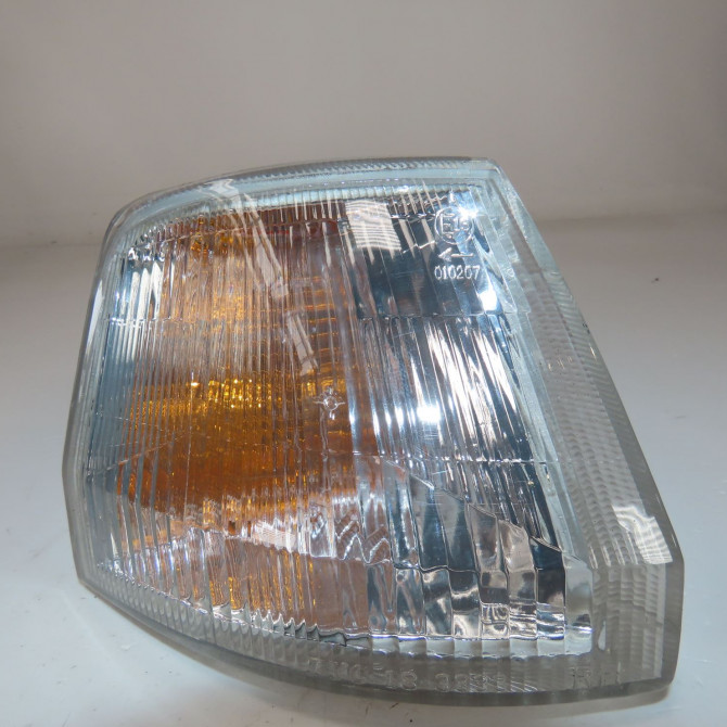 Clignotant droit occasion  Peugeot 106 I (1A, 1C) 1.1 (1991-1996)   630321  1