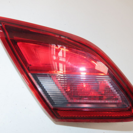 Feu arrière interieur gauche occasion  Opel CORSA E (X15) 1.4 (08, 68) (2014)   13454500 