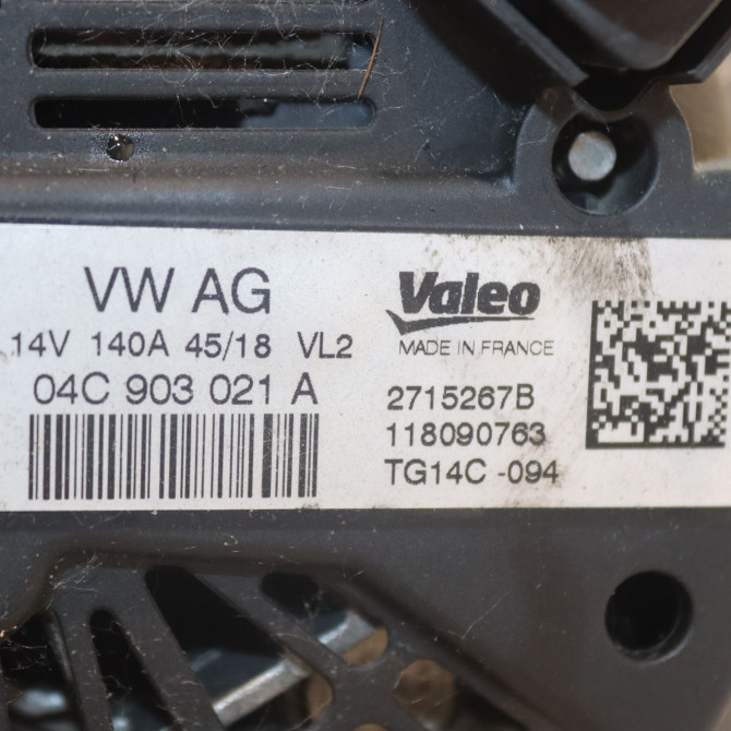 Alternateur occasion  Volkswagen vw GOLF SPORTSVAN VII (AM1, AN1) 1.0 tsi (2015-2020)   04C903021A  2