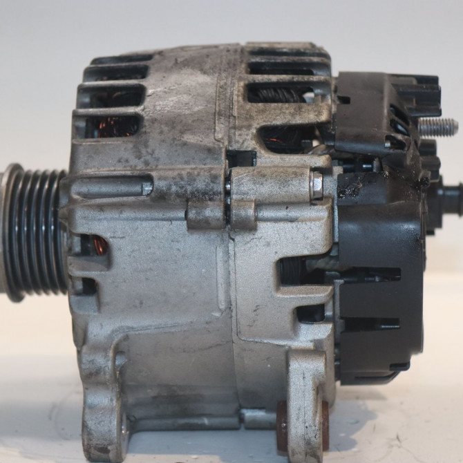 Alternateur occasion  Volkswagen vw GOLF SPORTSVAN VII (AM1, AN1) 1.0 tsi (2015-2020)   04C903021A  3