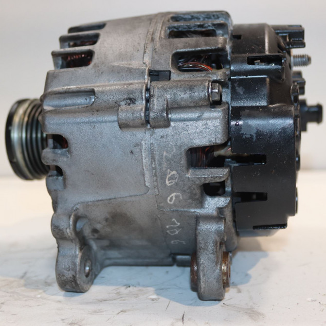 Alternateur occasion  Volkswagen vw UP! (121, 122, BL1, BL2, BL3, 123) 1.0 (2011-2020)   04C903026F  3