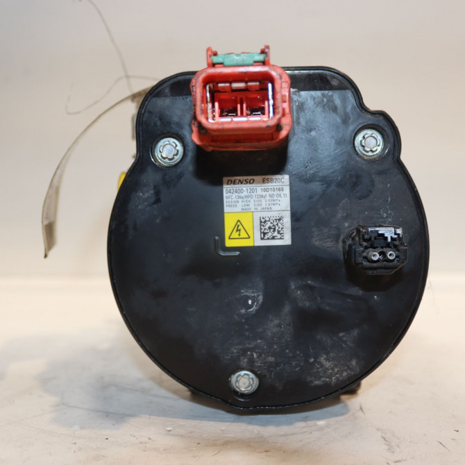 Compresseur air conditionne occasion  Toyota COROLLA 3/5 portes (_E21_) 1.8 hybrid (zwe211) (2018) 5 portes   8837012080  1