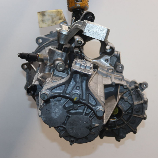 Boîte à vitesse mecanique occasion  Volkswagen vw UP! (121, 122, BL1, BL2, BL3, 123) 1.0 (2011-2020)   UDA  3