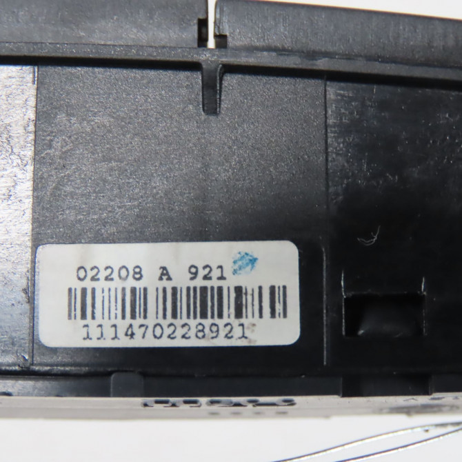 Bouton de warning occasion  Fiat GRANDE PUNTO (199_) 1.2 (2005)   735447690  2