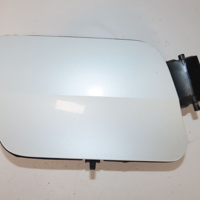 Volet de trappe carburant occasion  Peugeot 3008 SUV (MC_, MR_, MJ_, M4_) 1.6 bluehdi 120 (2016)   9810146680  1