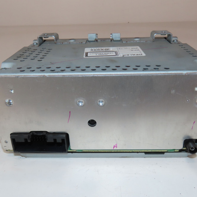 Autoradio occasion  Ford FIESTA VI (CB1, CCN) 1.4 tdci (2010-2012) 3 portes   2044323  3