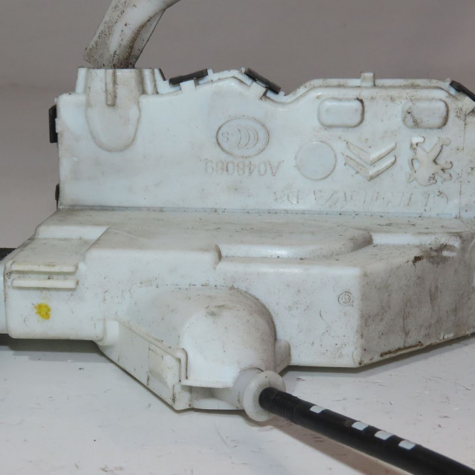 Serrure porte avd occasion  Citroën C3 II (SC_) 1.4 hdi 70 (sc8hzc, sc8hr0, sc8hp4) (2009) 5 portes   9800624680  3