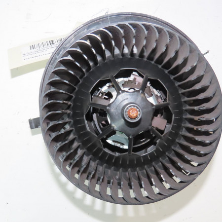 Moteur ventilateur chauffage occasion  Volkswagen vw PASSAT B8 Variant (3G5, CB5) 2.0 tdi (2014)   3Q1819021D 