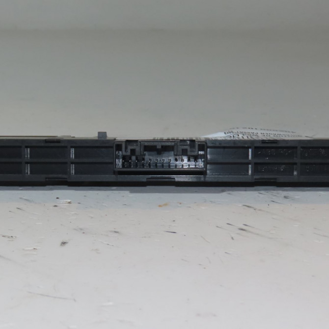 Bouton de warning occasion  Volkswagen vw PASSAT B8 Variant (3G5, CB5) 2.0 tdi (2014)   3G0927132AWHS  2