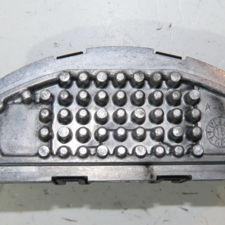 Resistance de chauffage occasion  Volkswagen vw PASSAT B8 Variant (3G5, CB5) 2.0 tdi (2014)   3Q0907521A 