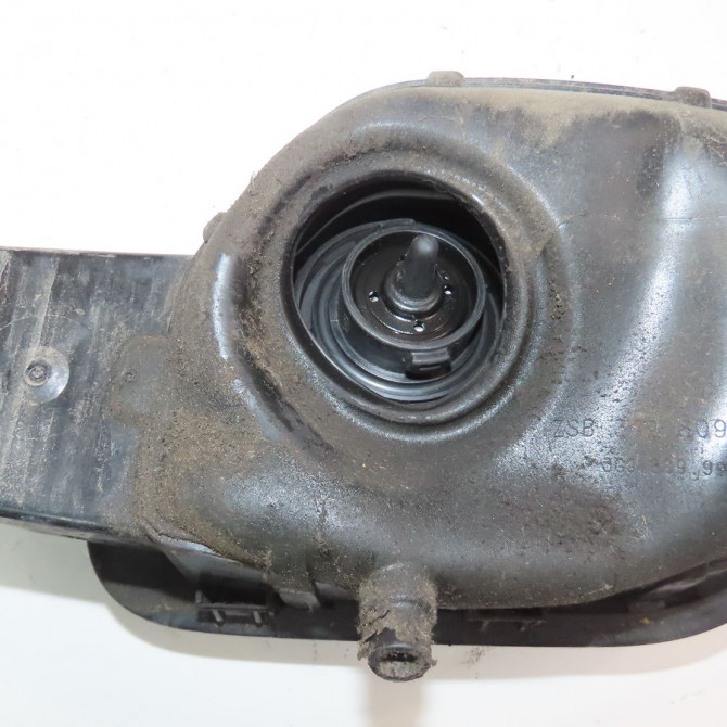 Volet de trappe carburant occasion  Volkswagen vw PASSAT B8 Variant (3G5, CB5) 2.0 tdi (2014)   3G9809909GRU  3
