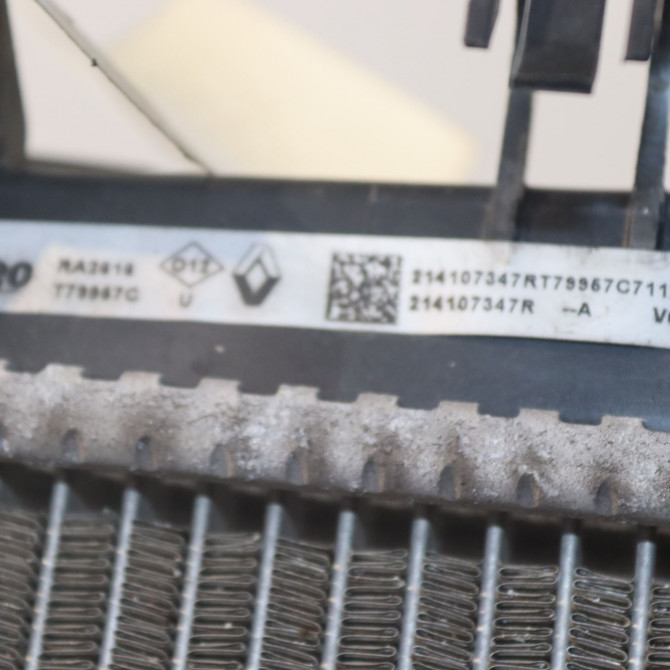 Radiateur occasion  Dacia SANDERO III 1.0 tce 100 eco-g (2021)   214107347R  2