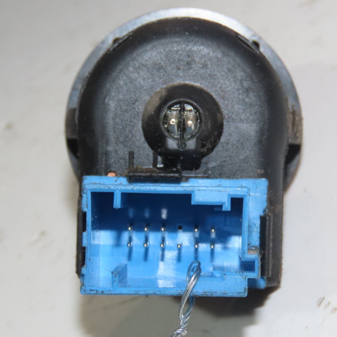 Commande rétroviseurs extérieures électriques occasion  Citroën BERLINGO Camionnette/Monospace (B9) 1.6 hdi / bluehdi 75 (2010) 4 portes   6545KS  2