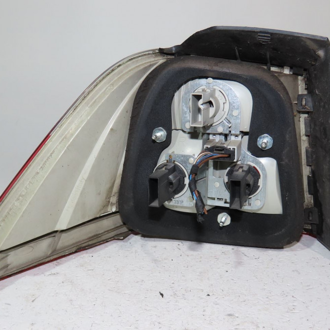 Feu arrière droit occasion  Bmw 5 Touring (E61) 525 d (2004-2007)   63217165826  2