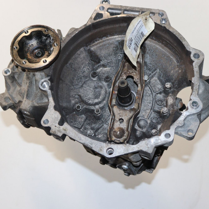 Boîte à vitesse mecanique occasion  Volkswagen vw GOLF V (1K1) 1.9 tdi (2003-2008) 5 portes   KVW  1