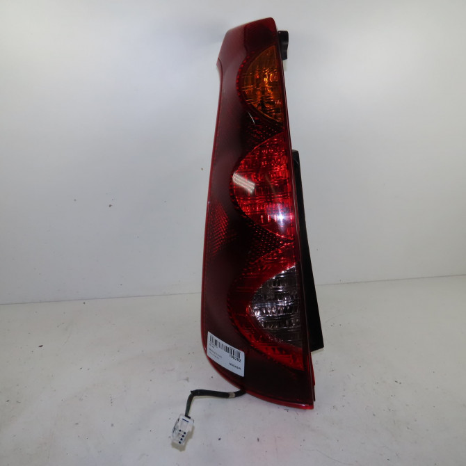 Feu arrière gauche occasion  Nissan NOTE (E11, NE11) 1.5 dci (2010-2012)   26555BH00B  1