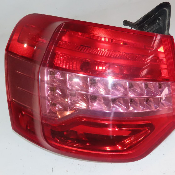 Feu arrière gauche occasion  Citroën C5 III (RD_) 1.6 hdi 110 (2008)   6351EW  1