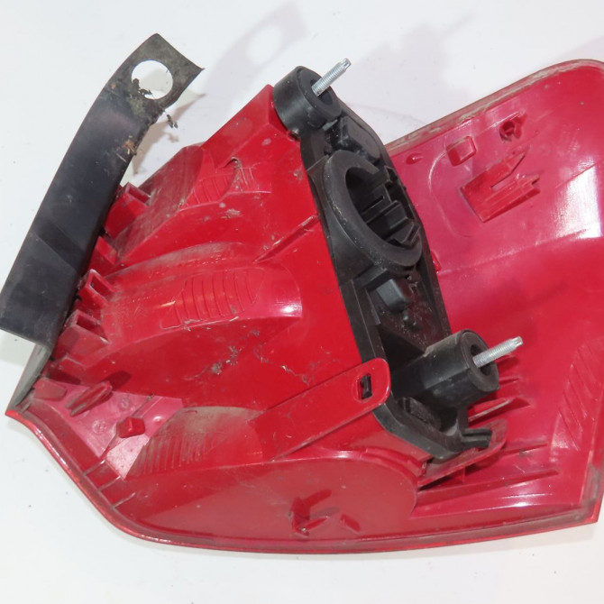 Feu arrière gauche occasion  Citroën C5 III (RD_) 1.6 hdi 110 (2008)   6351EW  2