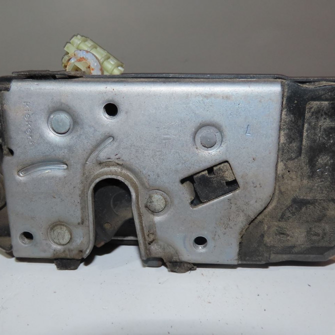 Serrure porte arg occasion  Opel ZAFIRA / ZAFIRA FAMILY B (A05) 1.9 cdti (m75) (2005-2015) 5 portes   13210738  1