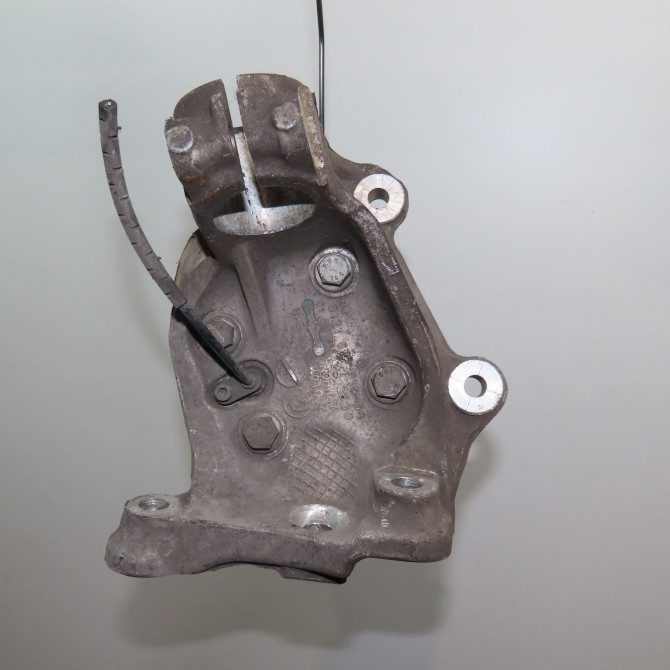 Moyeu avd occasion  Bmw 3 (E90) 320 d (2004-2011)   31216765157  3