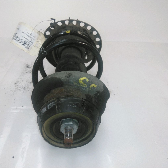 Amortisseur avant gauche occasion  Dacia SANDERO II 1.5 dci 75 / blue dci 75 (b8jw, b8m4, b8ah, b8m7, b8m6) (2012)   543023022R  2