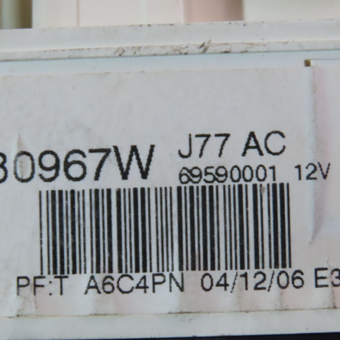 Commande de chauffage occasion  Renault CLIO III (BR0/1, CR0/1) 1.5 dci (br17, cr17) (2005-2012) 5 portes   7701070473  3