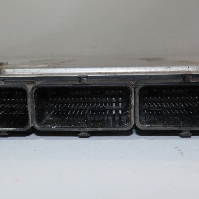 Calculateur moteur occasion  Renault MASTER III Camionnette (FV) 2.3 dci 125 fwd (fv0c, fv0d, fv0g, fv0h, fv0j, fv0k) (2010)   237101487R  2