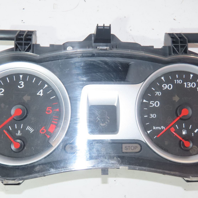 Bloc compteurs occasion  Renault CLIO III (BR0/1, CR0/1) 1.5 dci (2010-2014) 3 portes   8201060299  1