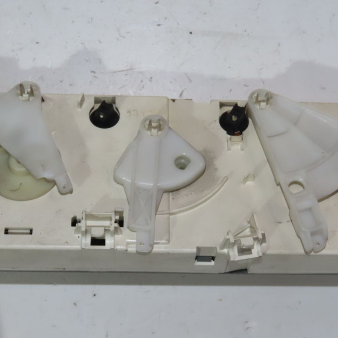 Commande de chauffage occasion  Renault TWINGO I (C06_) 1.2 (c066, c068) (1996-2007) 3 portes   7701049963  2