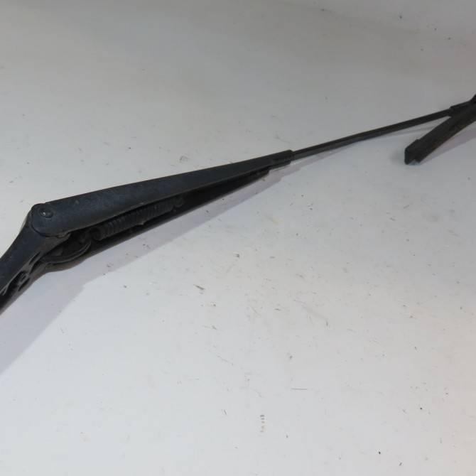 Bras essuie-glace avant droit occasion  Volkswagen vw GOLF VII (5G1, BQ1, BE1, BE2) 2.0 gti (2013-2020)   5GM955409  1