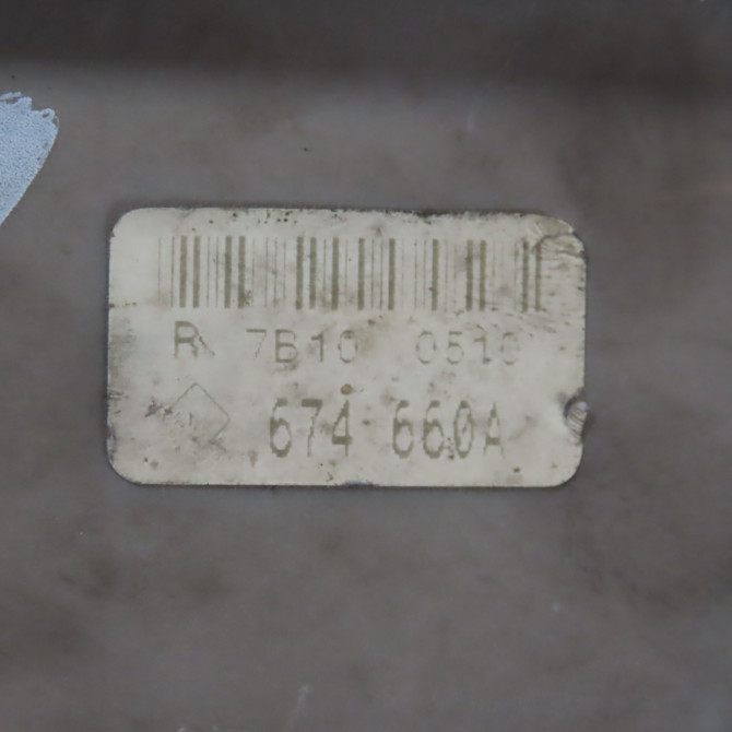 Boite a fusibles occasion  Renault CLIO III (BR0/1, CR0/1) 1.5 dci (c/br0g, c/br1g) (2005-2012) 5 portes   8200674660  2