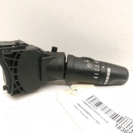 Commande essuie glace occasion  Nissan PRIMERA (P12) 2.2 di (2002-2007)   25260AV715 