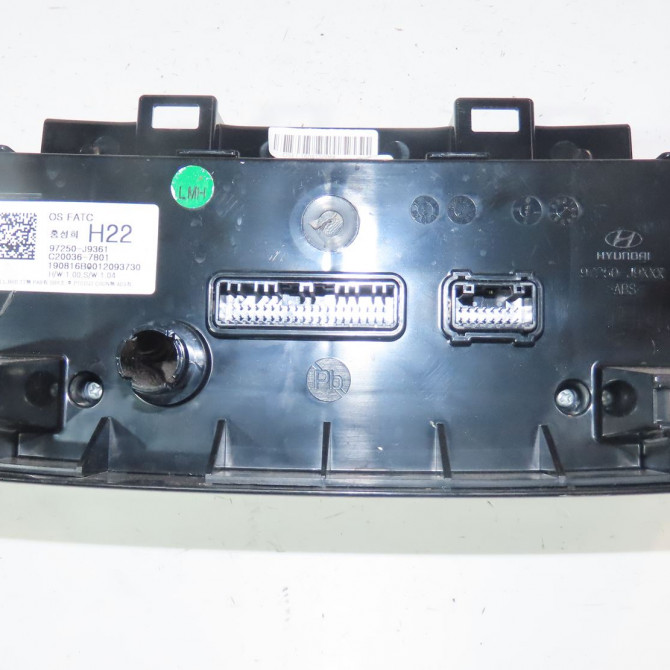 Commande de chauffage occasion  Hyundai KONA (OS, OSE, OSI) 1.6 crdi e-vgt (2018)   97250J9361  2
