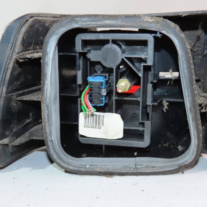 Feu arrière droit occasion  Citroën XANTIA (X1_, X2_) 2.0 hdi 109 (1999-2003)   6351K0  2