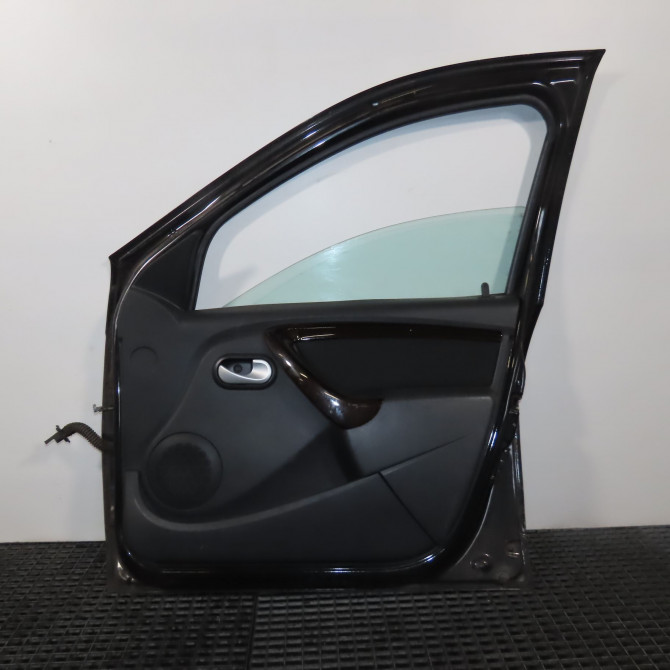 Porte avant droite occasion  Dacia DUSTER (HS_) 1.5 dci (2010-2018)   801007358R  3