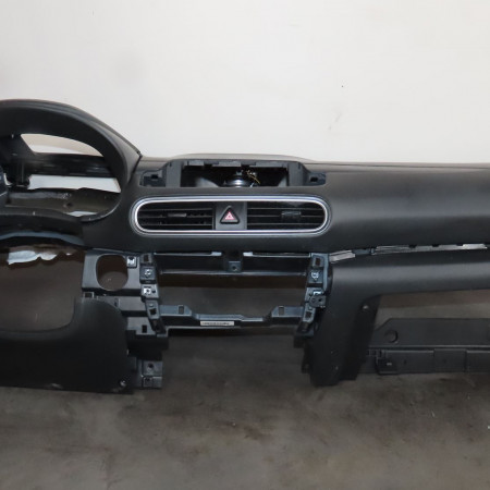 Planche de bord occasion  Hyundai KONA (OS, OSE, OSI) 1.6 crdi e-vgt (2018)   84710J9000TRY 