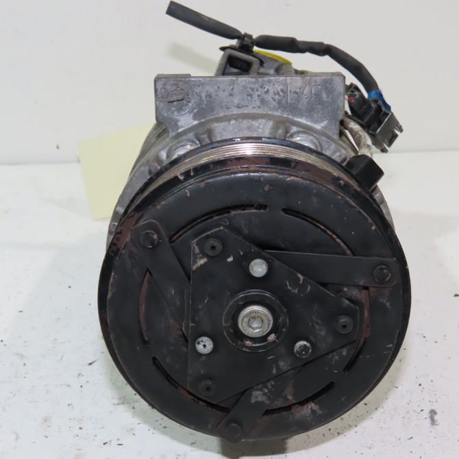 Compresseur air conditionne occasion  Renault MASTER III Camion plate-forme/Châssis (EV, HV, UV) 2.3 dci 135 rwd (hv0n, uv0n) (2014)   926000373R  3