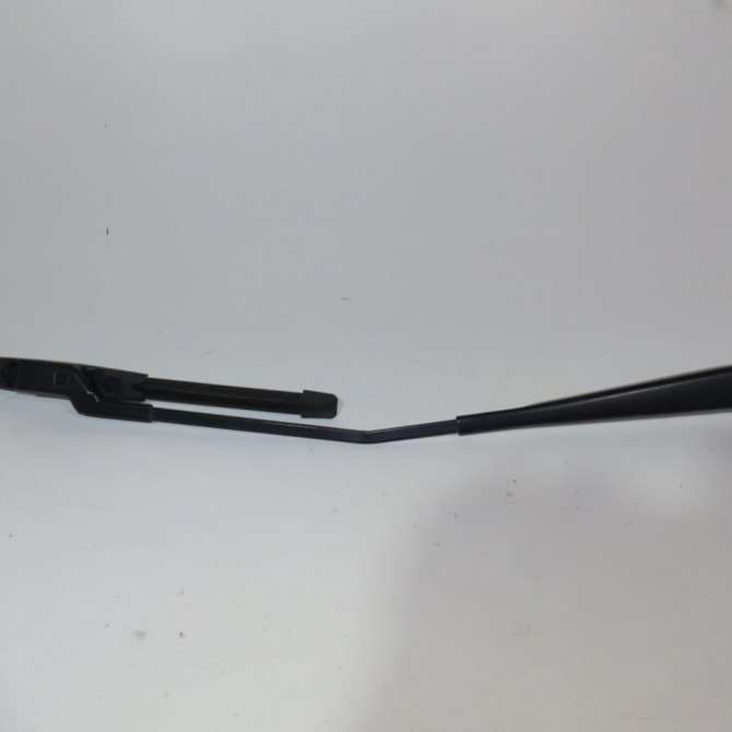 Bras essuie-glace avant droit occasion  Seat IBIZA IV (6J5, 6P1) 1.2 tdi (2010-2015)   6J1955409  1