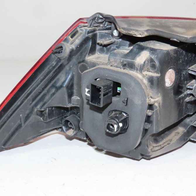 Feu arrière droit occasion  Volkswagen vw GOLF VII (5G1, BQ1, BE1, BE2) 2.0 gti clubsport (2016-2017)   5G0945208C  2