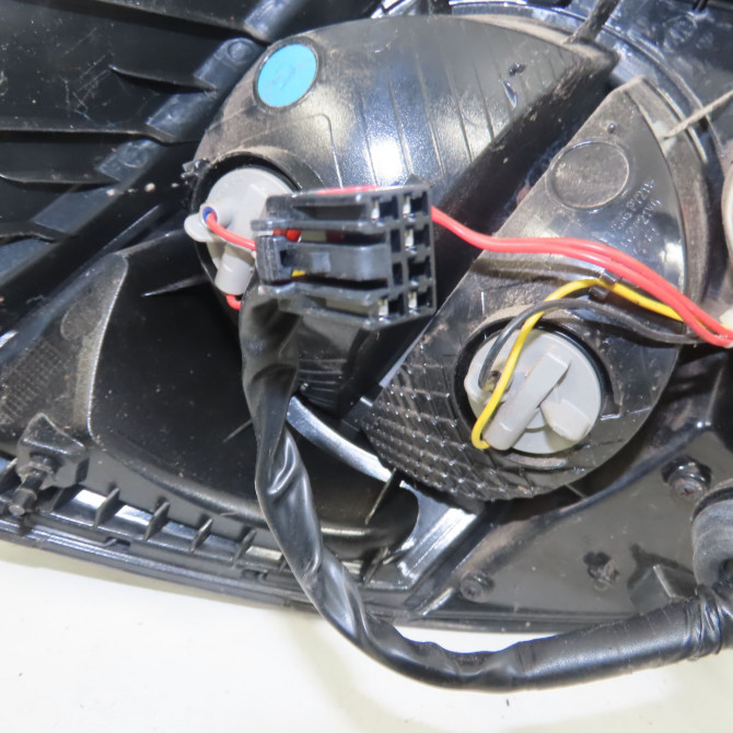 Feu arrière droit occasion  Chevrolet AVEO 3/5 portes (T300) 1.4 (2011)   96831068  3